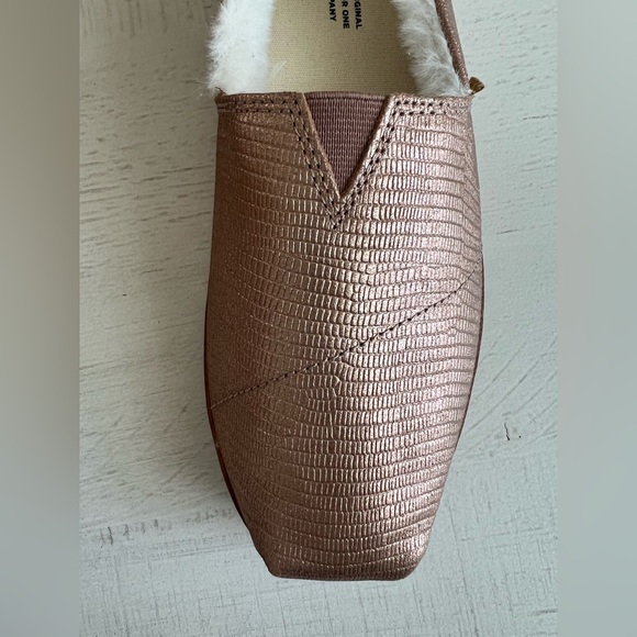 TOMS Metallic Rose Alpargata Shoes - Picture 3 of 6